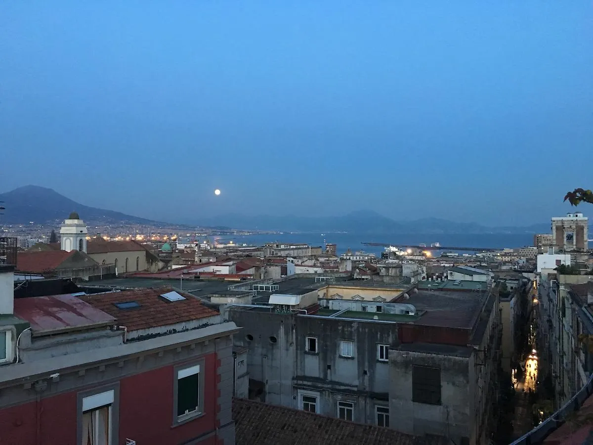 Mansarda Bellini 84 Hotel Napels 0*,  Italië